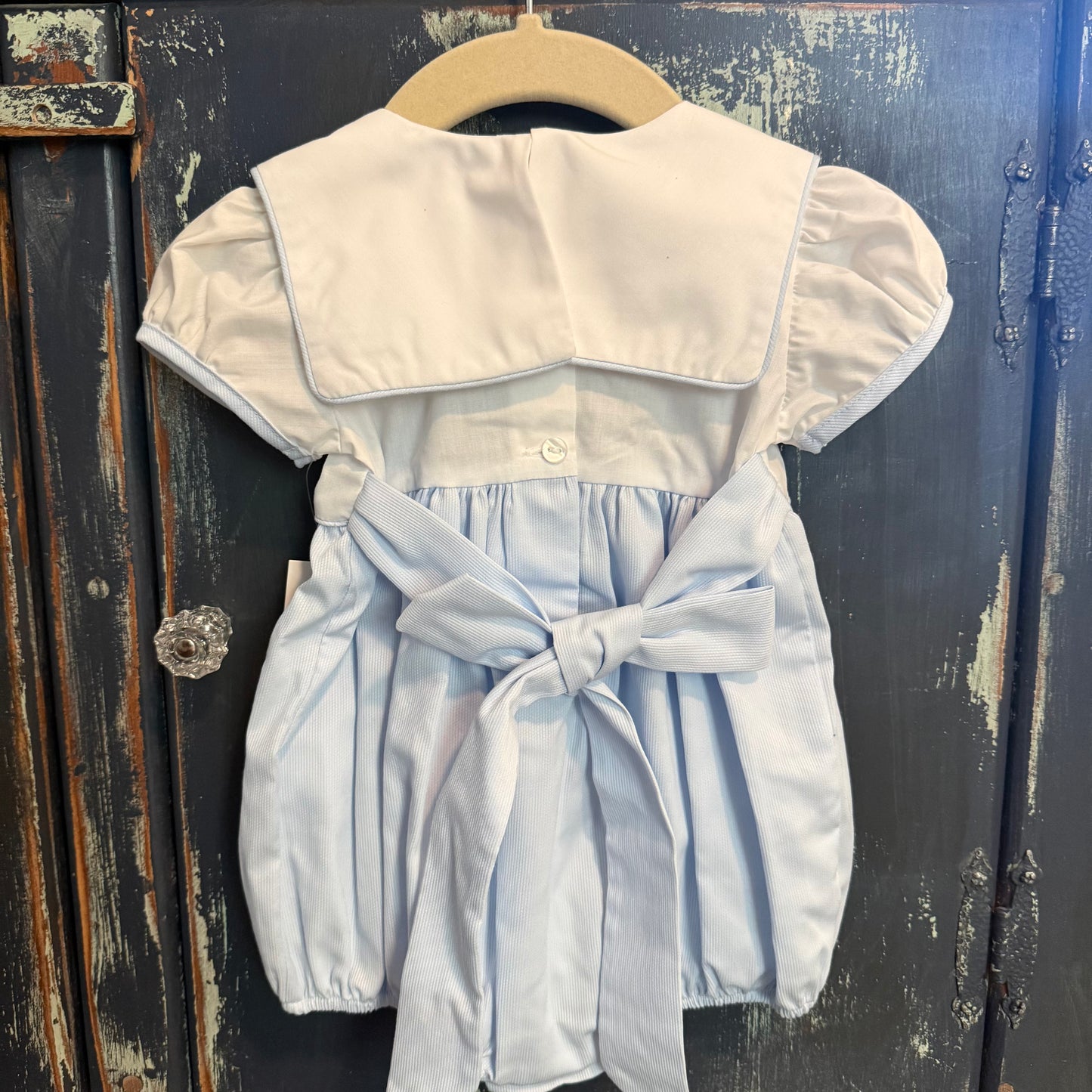 Holly girl tie back bubble