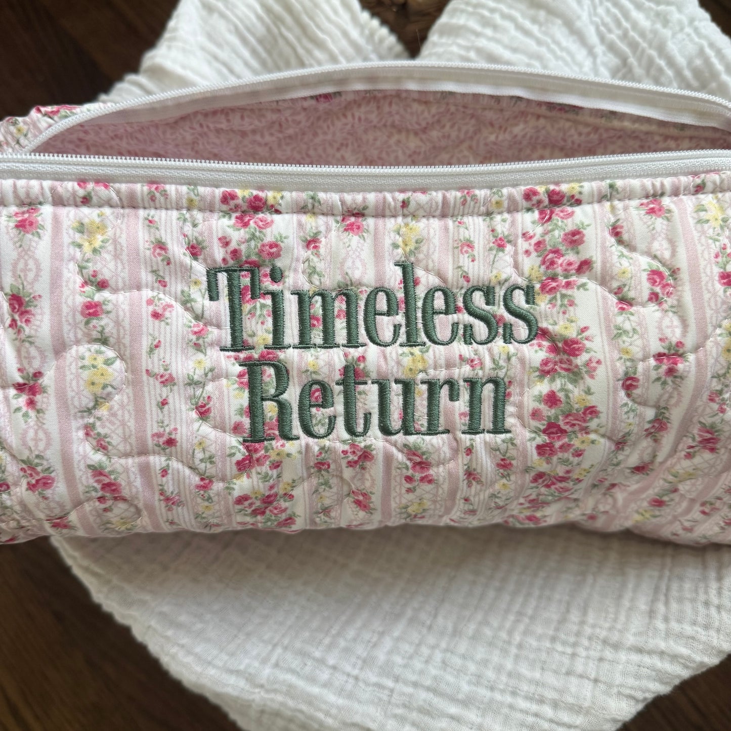 Quilted hot tools (& tiles) bag