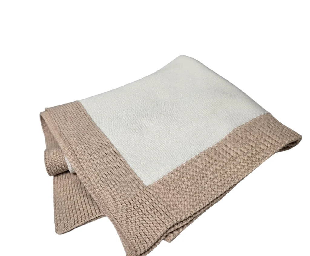 Jersey knit blanket with ribbed border