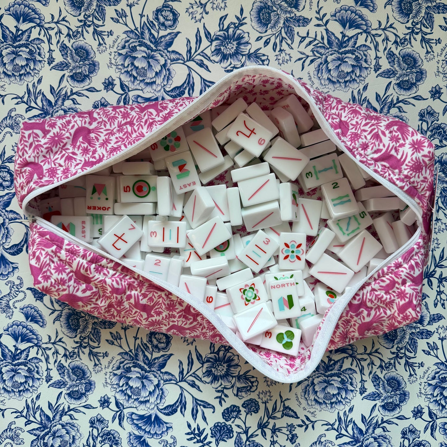 Quilted hot tools (& tiles) bag