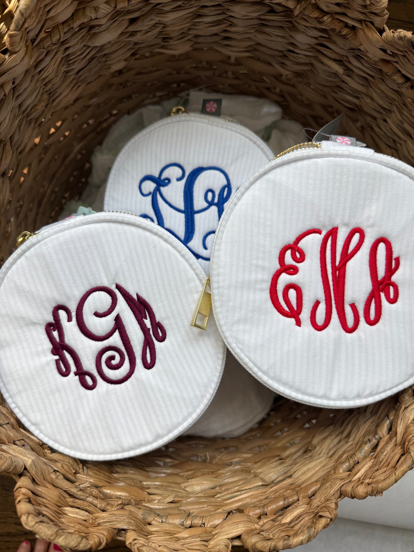 Accessory Round
