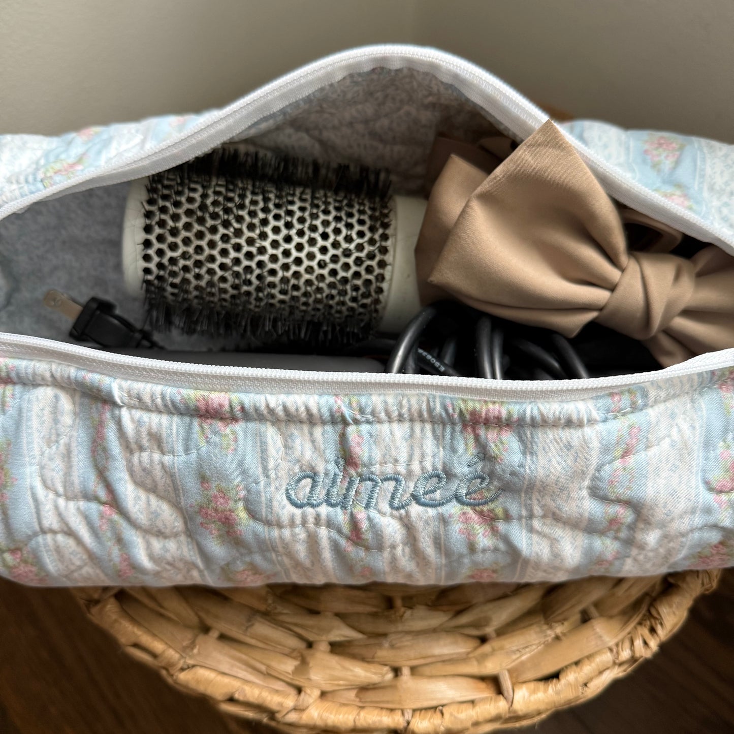 Quilted hot tools (& tiles) bag