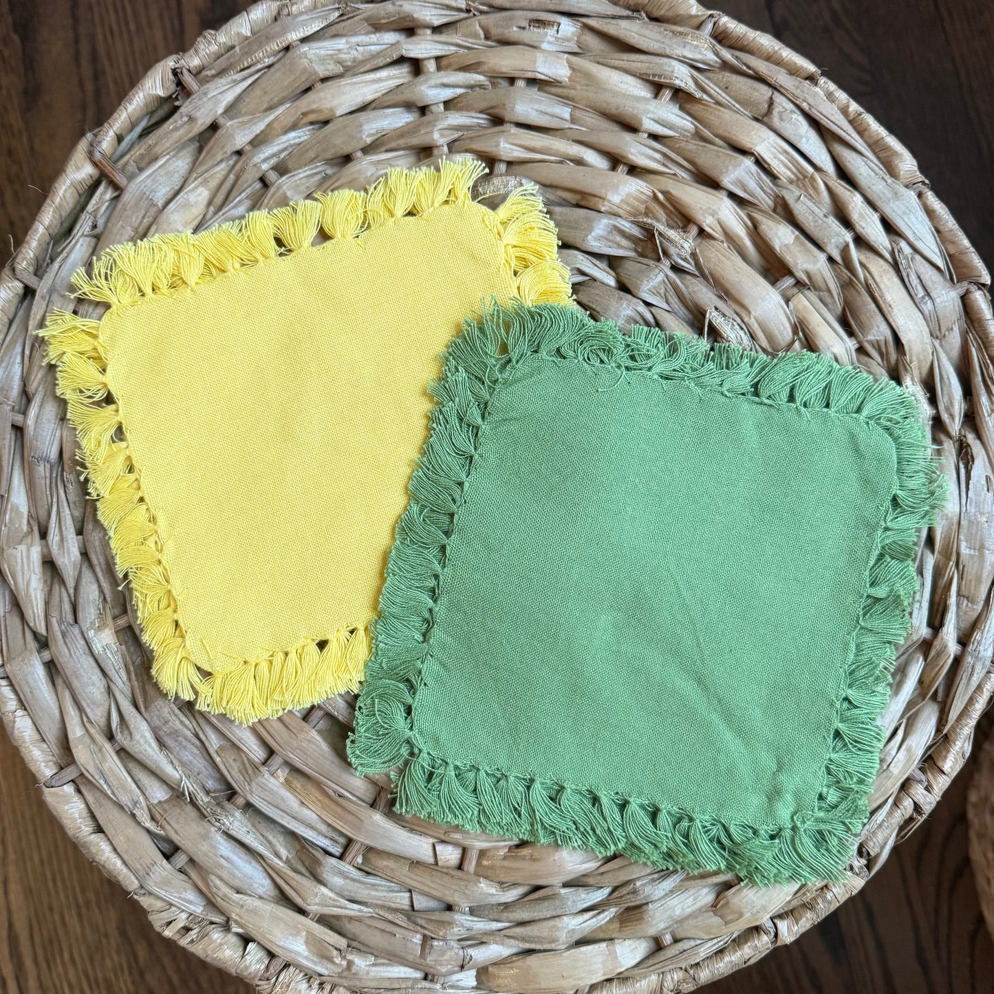 Fringe cocktail napkin (set of 4)