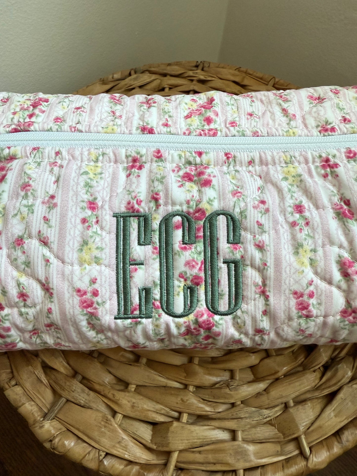 Quilted hot tools (& tiles) bag